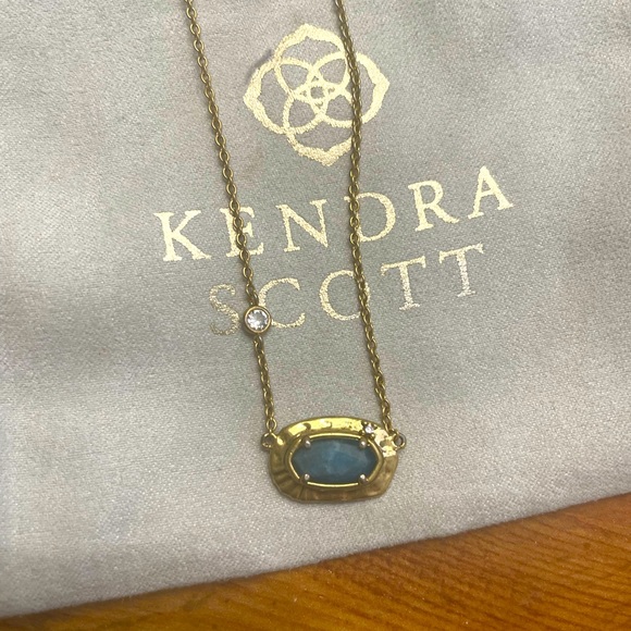 Kendra Scott Jewelry - Kendra Scott necklace